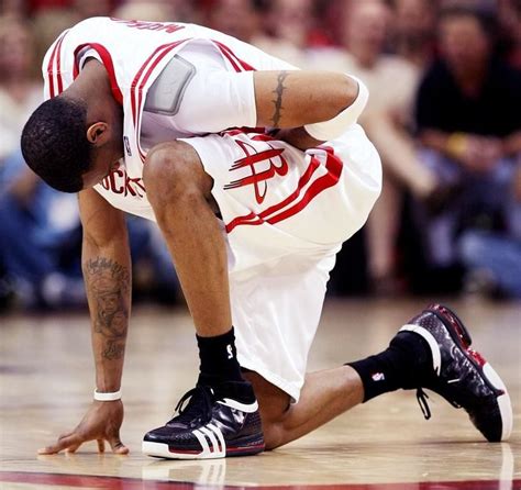 NBA十大被伤病毁的巨星：姚明麦迪科比在列，杜兰特前途未卜__凤凰网