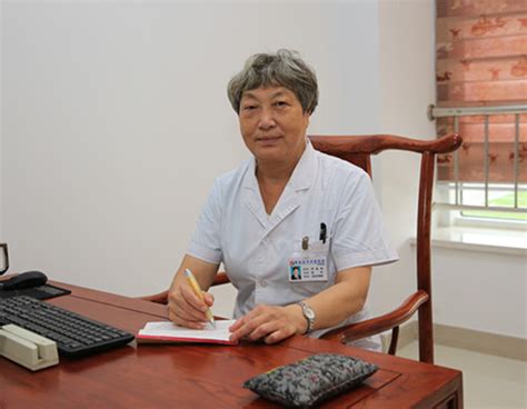 王育医生简介和出诊时间_上海市第一妇婴保健院_妇科-有来医生