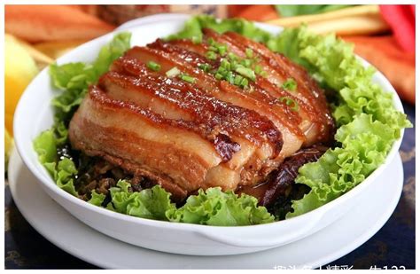 三层肉图片