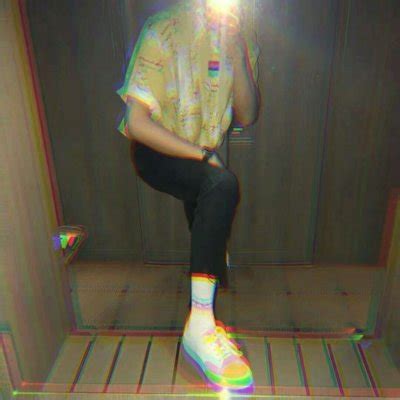 头像男生非主流半身