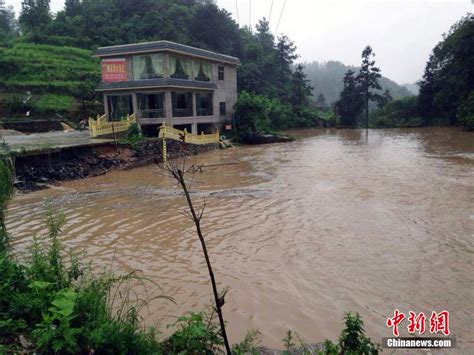 被洪水吞噬的村庄 特大洪水冲毁家园纪实照片_青通社