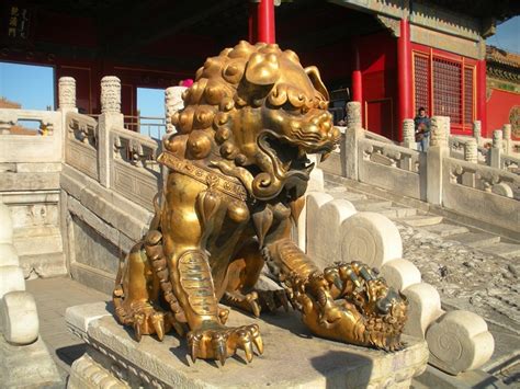 殿前铜狮子高清图片下载_红动中国