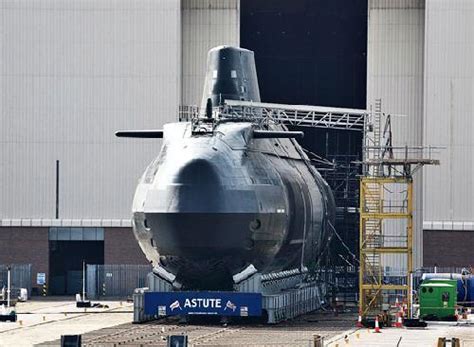 英法海军证实两国核潜艇相撞 均携带核导弹_核潜艇_国际新闻_温州网