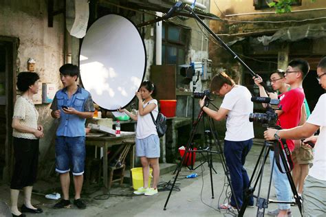 在深圳拍摄宣传片,有哪些基本的流程?-广告视频拍摄-如何制作vcr-影视凤传媒