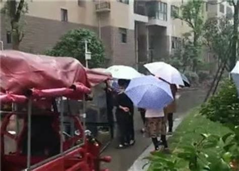 长沙解放西路一19岁女子坠楼身亡 警方初步排除他杀可能-现场-长沙晚报网