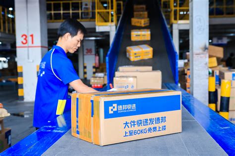 深圳仓储货架——现代物流非常重要的载体-光顺货架