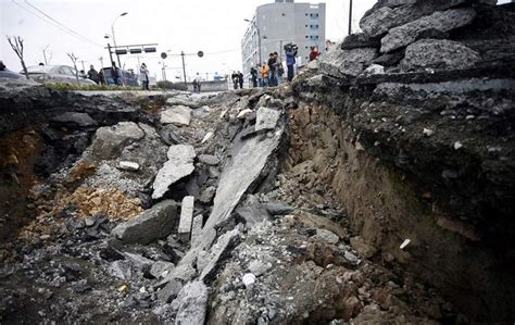 突发！南京一工地发生大面积坍塌，初步调查事故原因天气造成|结构|基坑|事故_新浪新闻