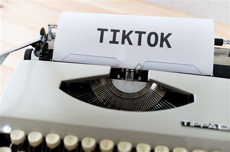TikTok跨境电商：每天必上的10大网站，学习与爆单两不误！