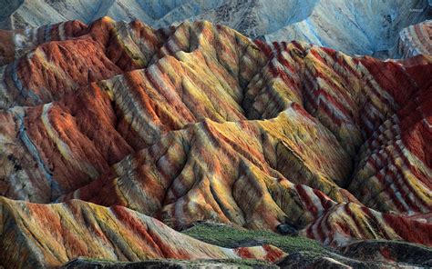 Colorful mountain in Danxia landform in Zhangye, Gansu, China | Windows ...