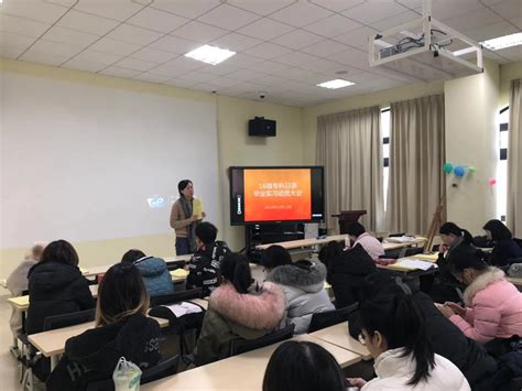 日语系2018级学生在江苏高中开始实习-外国语学院