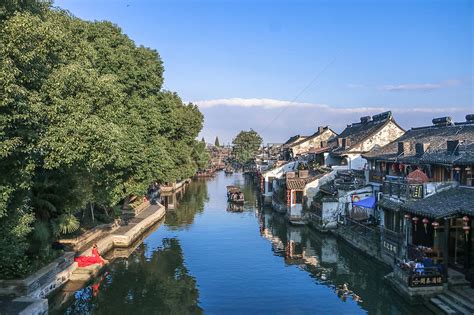 杭州小河直街， 沿河而建的古民居，保留了江南水乡的原有风貌