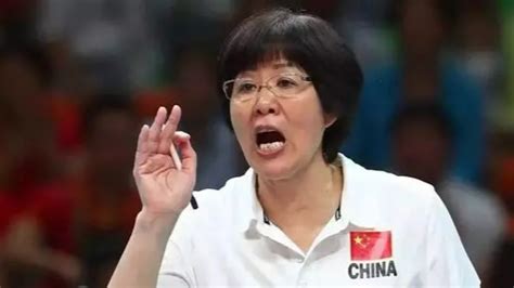 郎平卸任中国女排主教练，发长文告别：竭尽全力，鞠躬尽瘁，无愧于心