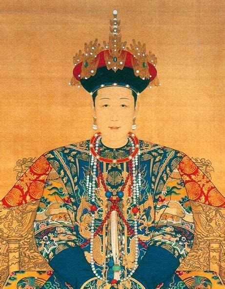 清朝历代皇后的画像，孝庄皇后体态风韵，慈禧太后判若两人！