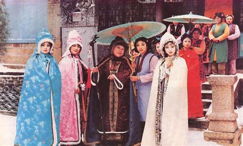 上海贵妇揭秘贵妇圈鄙视链，除了爱马仕还有啥？_凤凰网
