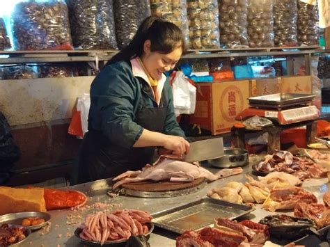 桂城农贸市场更新升级，新鲜菜市有了科技感-头条-佛山新闻网