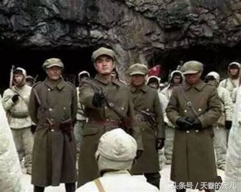 中国军人犯了错误，怎么惩罚，现在还打军棍，关禁闭吗|关禁闭|军棍|军人_新浪新闻