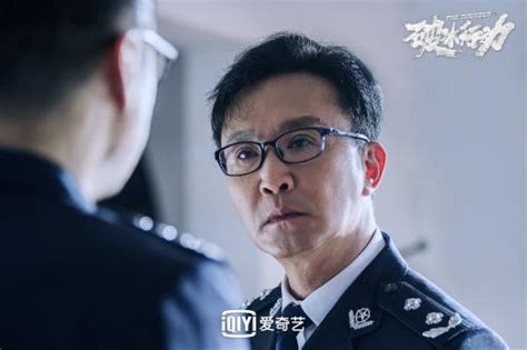 黄景瑜《破冰行动》来袭，化身热血警察帅气上线，演员阵容太强大_角色