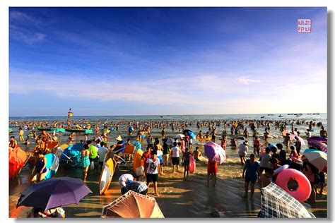 2024如今北海银滩形成汹涌人潮的壮观景致，绝不仅仅缘于人们酷热难耐来踏浪纳凉，还有一个重要的原因是近..._北海银滩旅游度假区-评论-去哪儿攻略