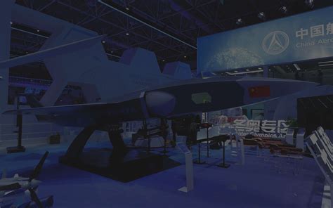 2019莫斯科航展上展出的砺剑-1亚音速无人靶机__财经头条