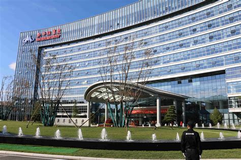 桃源县人民医院新内科大楼投入使用，全院开放床位达1380张 - 桃源县人民医院