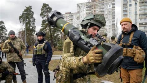 美国涉乌克兰国防机密外泄，乌被迫改变军事计划_凤凰网视频_凤凰网