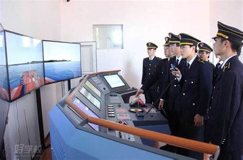 哈尔滨航运学校举行2023级军训汇演暨开学典礼 —黑龙江站—中国教育在线
