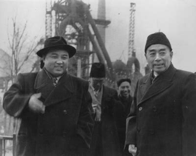 1958和1964，朝鲜领导人两次途经中国访问越南，线路是这样的……