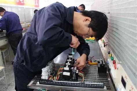2023年湖北省建设厅电工架子工信号工新证下载流程 - 知乎