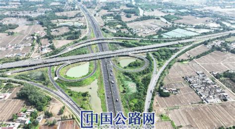 京沪高速扬州段扩建工程月底前完成半幅交通导改_我苏网