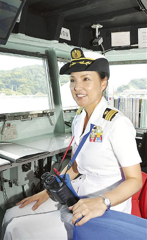 中国首位女舰长：从华为高管到环球小姐，将半世人生活成三段传奇|价值观|韦慧晓|舰长_新浪新闻