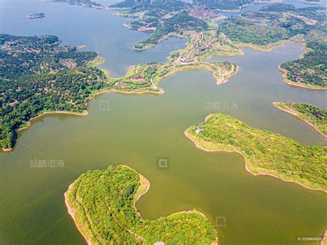 航拍角度的中国重庆长寿湖水库_站酷海洛_正版图片_视频_字体_音乐素材交易平台_站酷旗下品牌