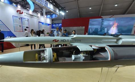 中国版“匕首”！轰-6K展示新装备，第3款高超音速导弹亮相_凤凰网