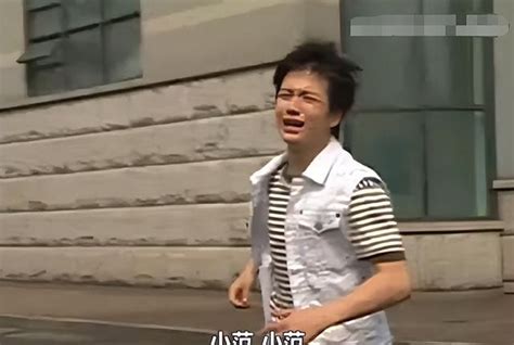 搞笑一家人：允浩和尤美尴尬的演技让小虎和徐老师欲哭无泪_腾讯视频