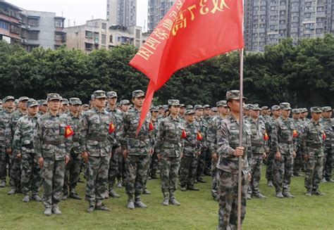 青海省民和县某预备役部队开展冬季军训活动