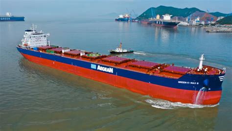 天津港接卸5年来钾肥进口单船最大载重量货轮（附视频）
