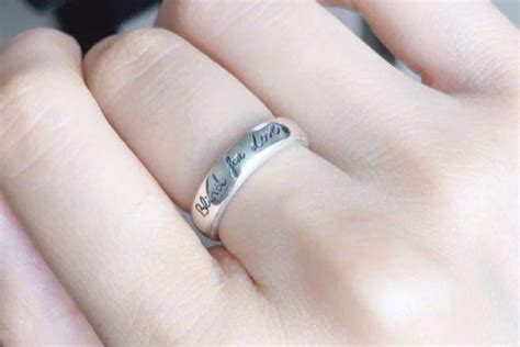 戒指上面刻什么字好 最有意义的戒指刻字内容 - 中国婚博会官网