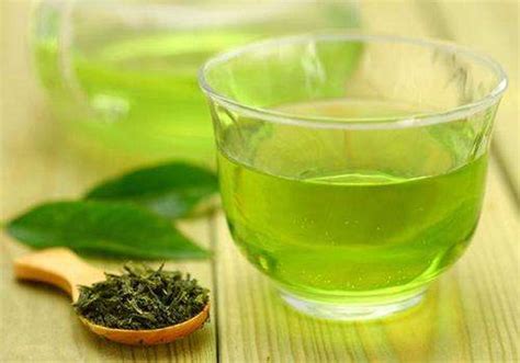 喝绿茶有什么好处和坏处 喝绿茶有哪些好处和坏处_知秀网