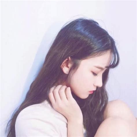 温柔图片侧面女生头像