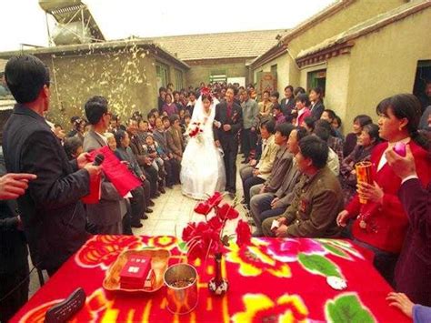 乡村婚俗变迁：农村小伙怎样娶媳妇的 - 故事 - 新湖南
