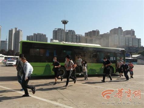 【「公交车」公交车上乘客突发疾病怎么办 西安公交六公司应急演练告诉你|乘客|演练|公交|分局】_傻大方