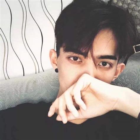 雅痞男生头像图片