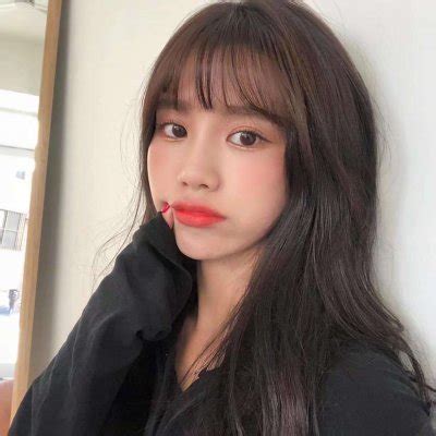 非主流美女大眼头像