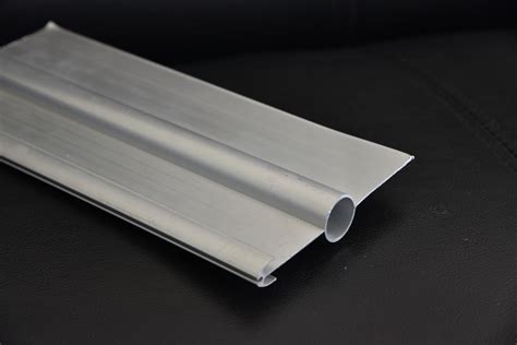 工业铝型材配件是专业用于工业铝型材框架系统紧固连接的。_铝型材配件工艺制作_武汉合泽科技有限公司