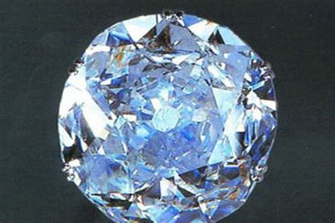世界十大稀有宝石,上只有一颗的宝石,上最珍贵的钻石_大山谷图库