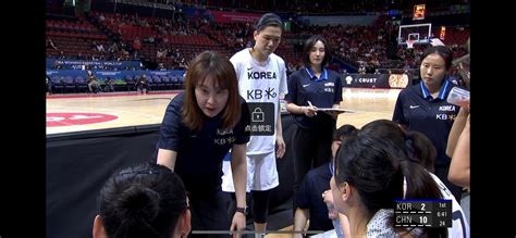 😲还认得出来吗？韩国女篮主教练竟是山西名宿郑大姐？-直播吧