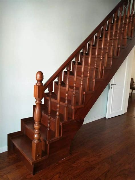 实木楼梯价格多少 实木楼梯要怎么选购