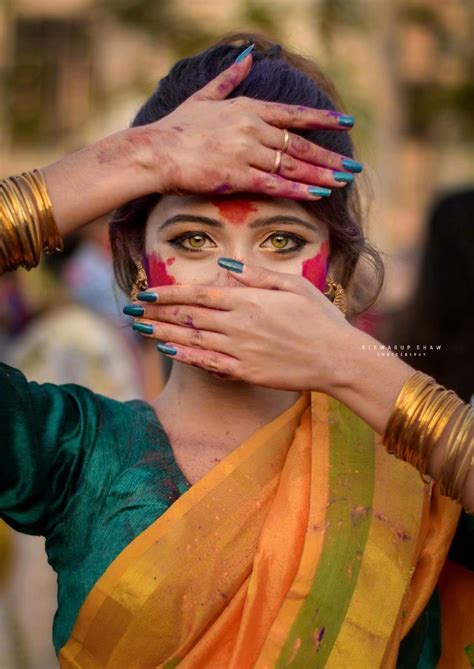 Riya Sanyal ，一位来自印度的女孩因为迷人的眼睛与笑容红遍网络|笑容|女孩|印度_新浪新闻