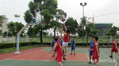 一群打篮球的大学生高清图片下载_红动网