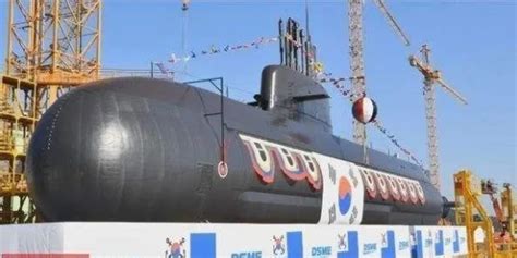 朝鲜首艘战术核攻击潜艇下水后，外界对其战力议论纷纷__财经头条