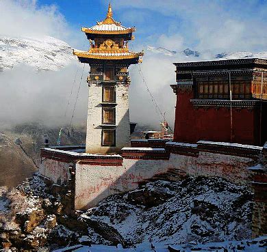 西藏山南：鸟瞰高原乡村幸福路-人民图片网